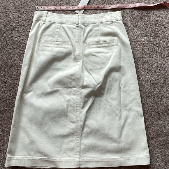 NWT Ann Taylor White Skirt Button 4 - Picture 4 of 6